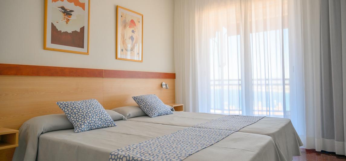 Appartamento con due camere da letto con vista mare laterale